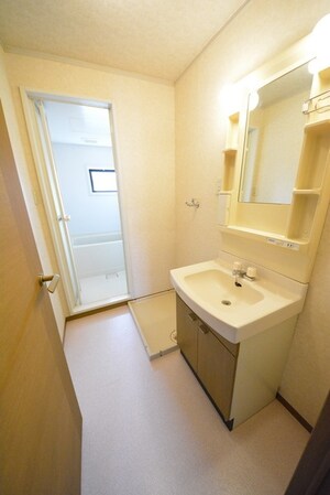 アヴァンティコートAの物件内観写真